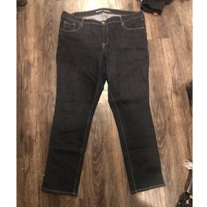 Old Navy Dark Wash Straight Leg Jeans *Sz 18